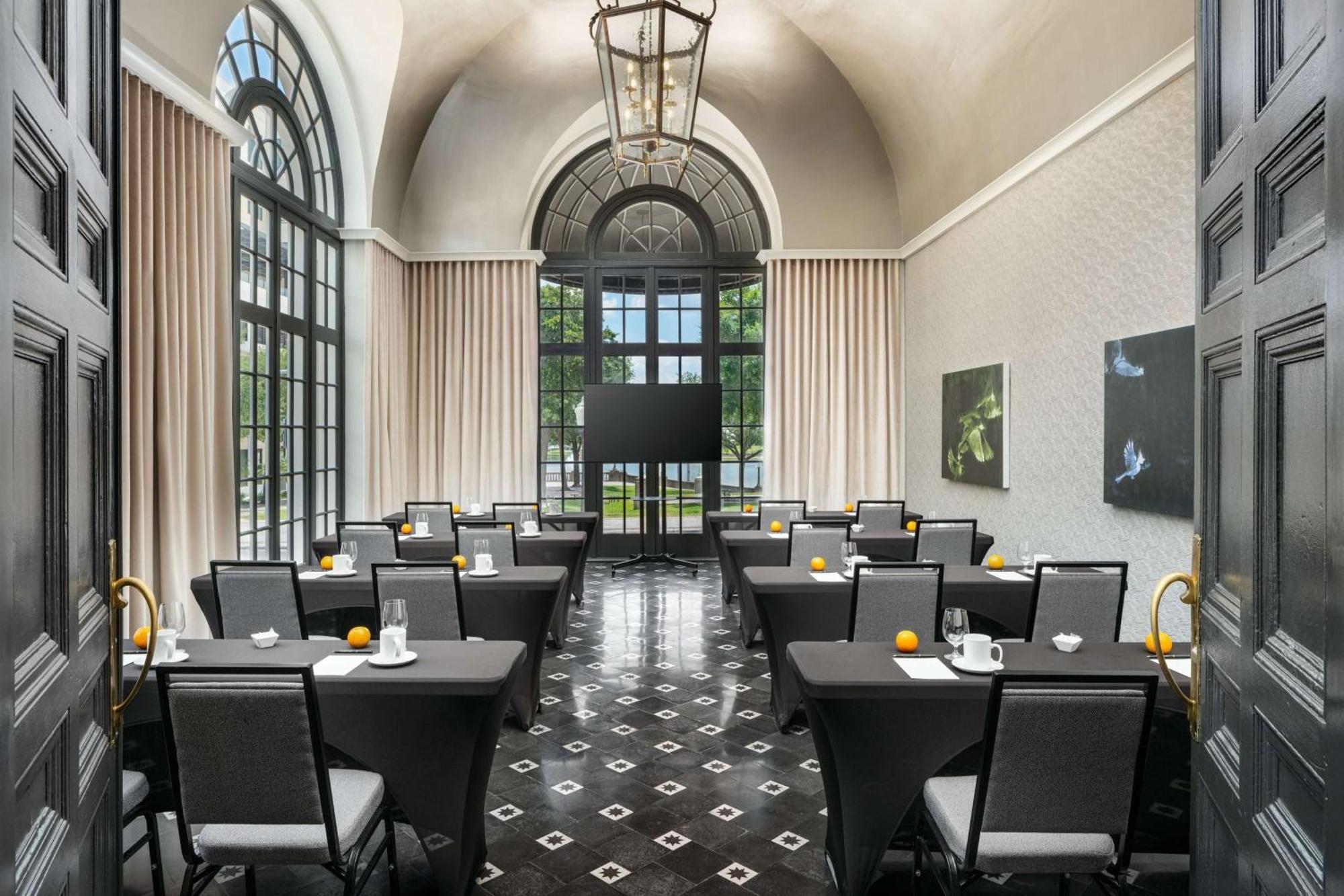 The Terrace Hotel Lakeland, Tapestry Collection By Hilton Екстер'єр фото